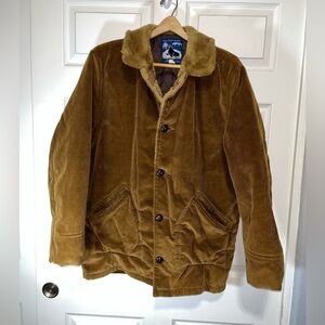 VTG International Collection Men's Tan Corduroy Jacket with Faux Fur Collar